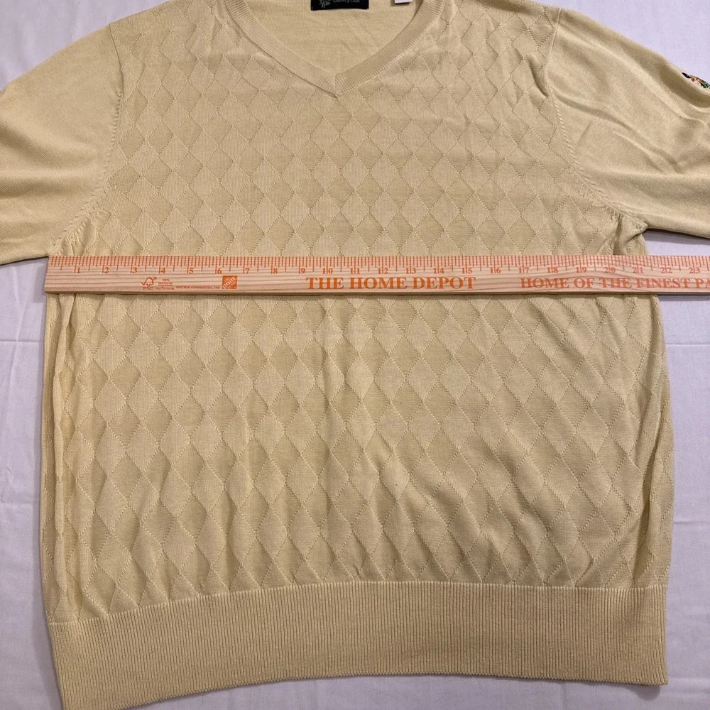Golf Sweater MENS LARGE V-Neck PULLOVER YELLOW HIGHLANDS  VINTAGE